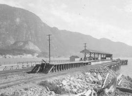 Track going out on Government Wharf